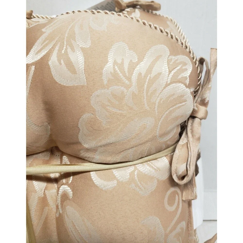 SET OF 2 THICK CUSHION CHAIR PADS w/ties(15